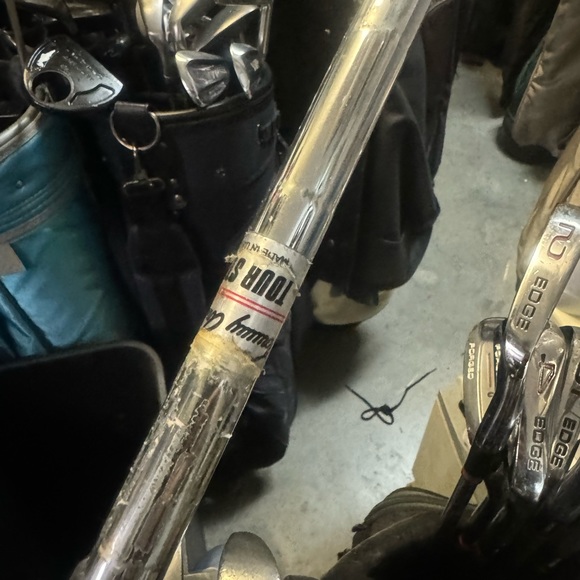 Tommy Armout 845s Silver Scott Iron Set in right handed  3-9 irons - Picture 5 of 10